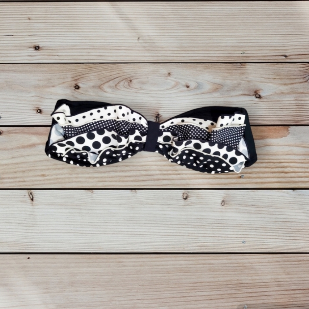 Xhilaration polka dots ruffled  bikini top, new
